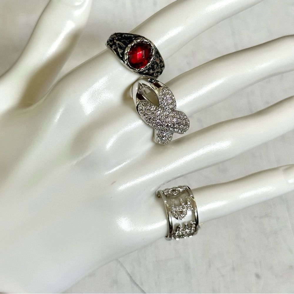 Silver tone ring bundle of 3 - Picture 3 of 7